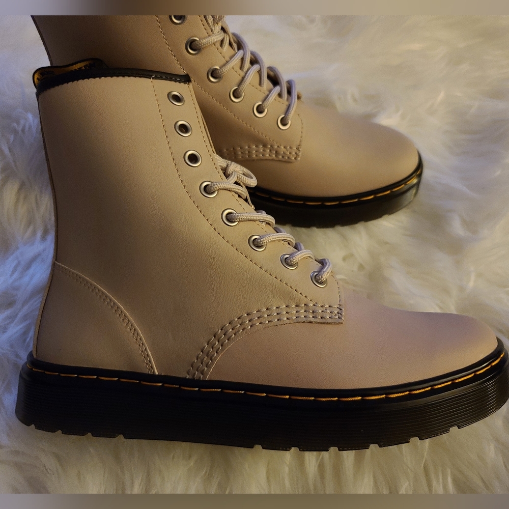 Dr. Martens Boots - Picture 6 of 15